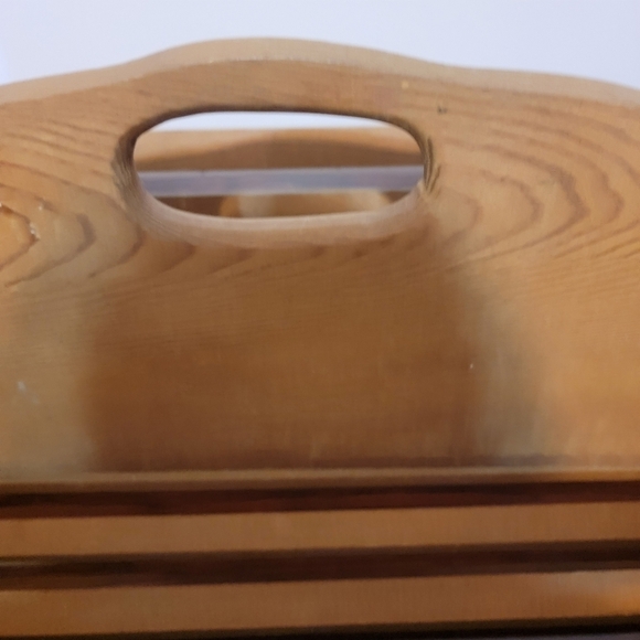 Handmade Wooden Duck Basket with Handle Hand painted and‎ Carved - Picture 5 of 9